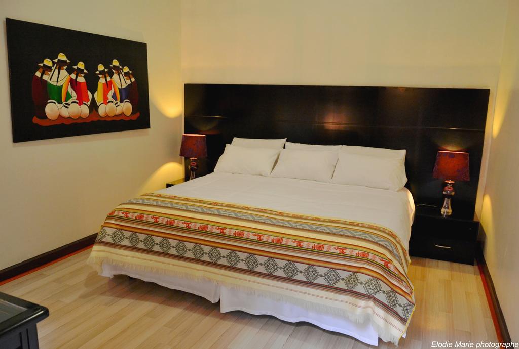 Hotel Cuenca Szoba fotó