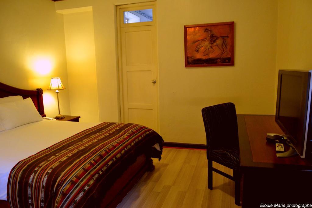 Hotel Cuenca Kültér fotó