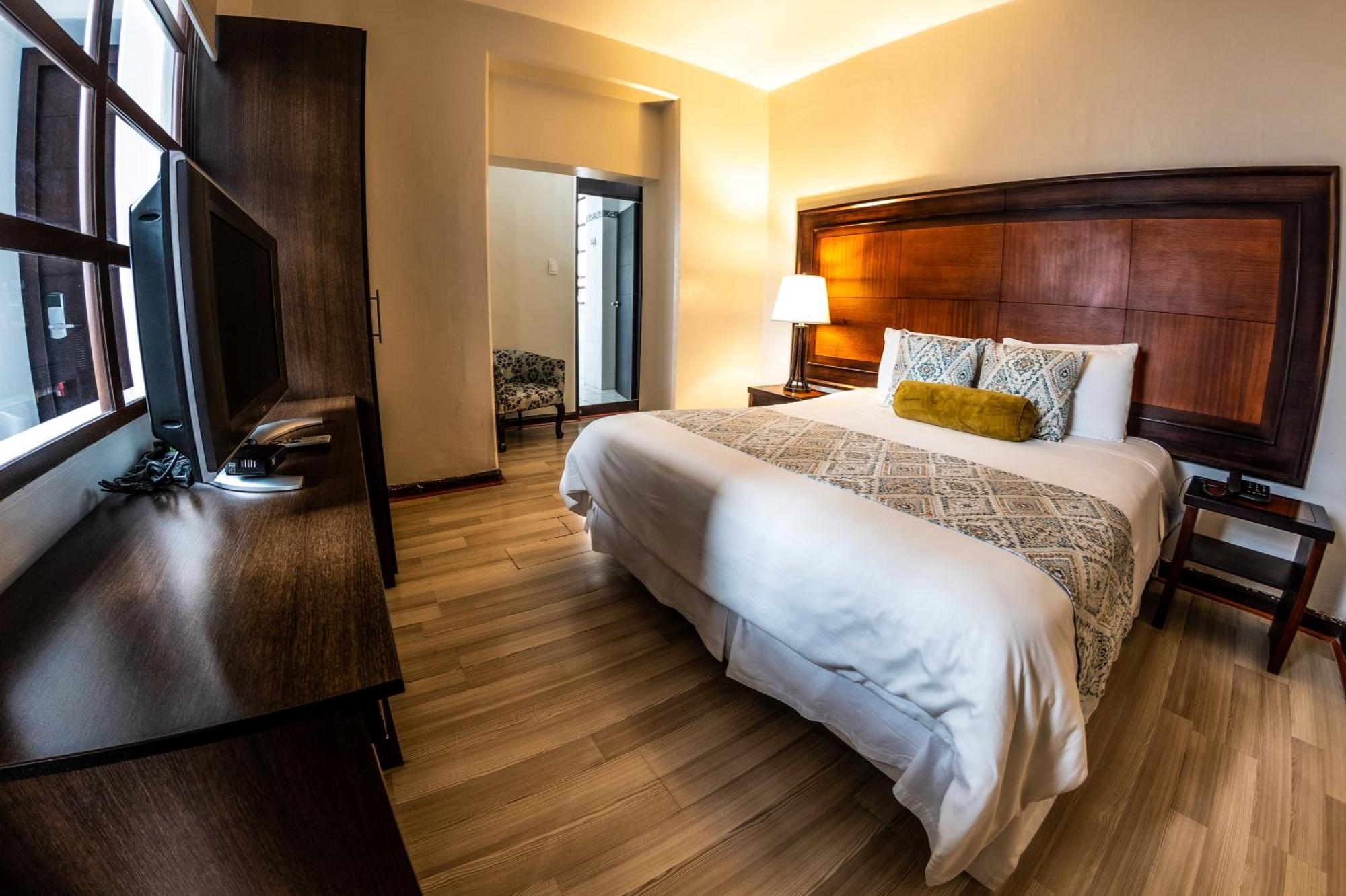 Hotel Cuenca Kültér fotó