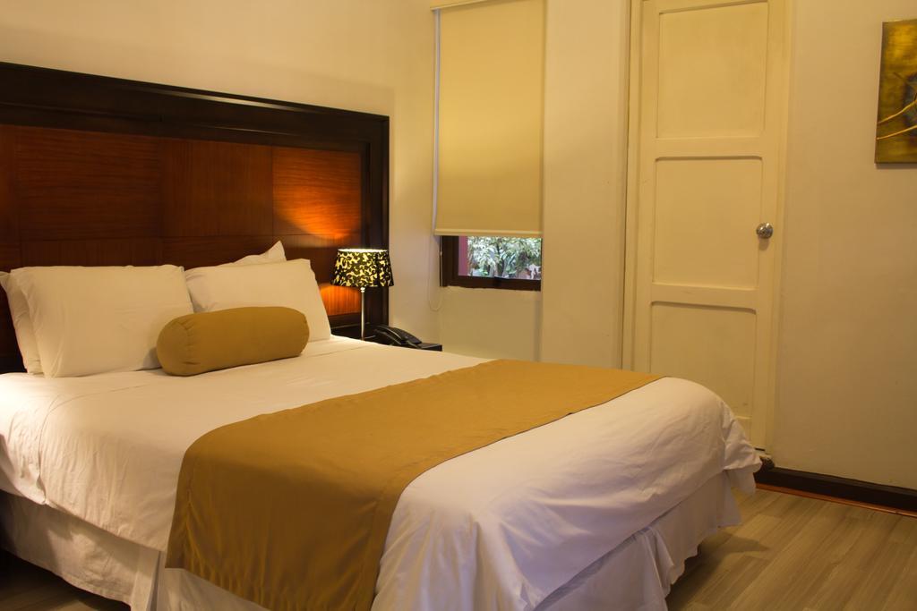 Hotel Cuenca Kültér fotó