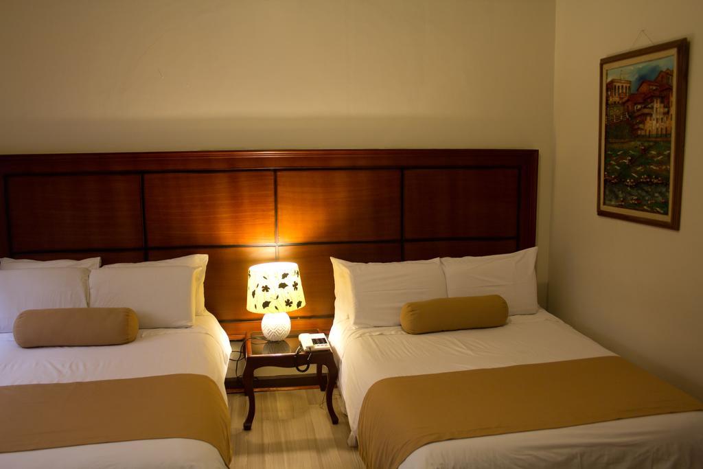 Hotel Cuenca Kültér fotó